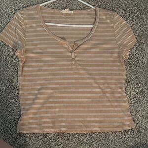 Pink Republic Cream Short Sleeve Cropped Tee